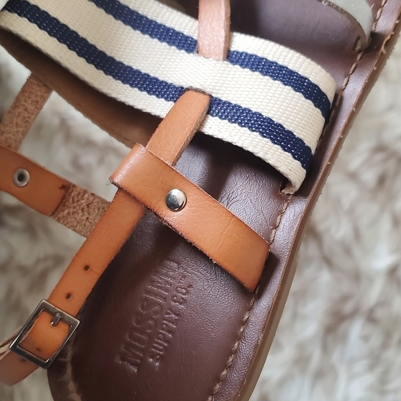 Mossimo Striped Gladiator Sandals for Women size 6 🌴✌️ - Picture 5 of 6